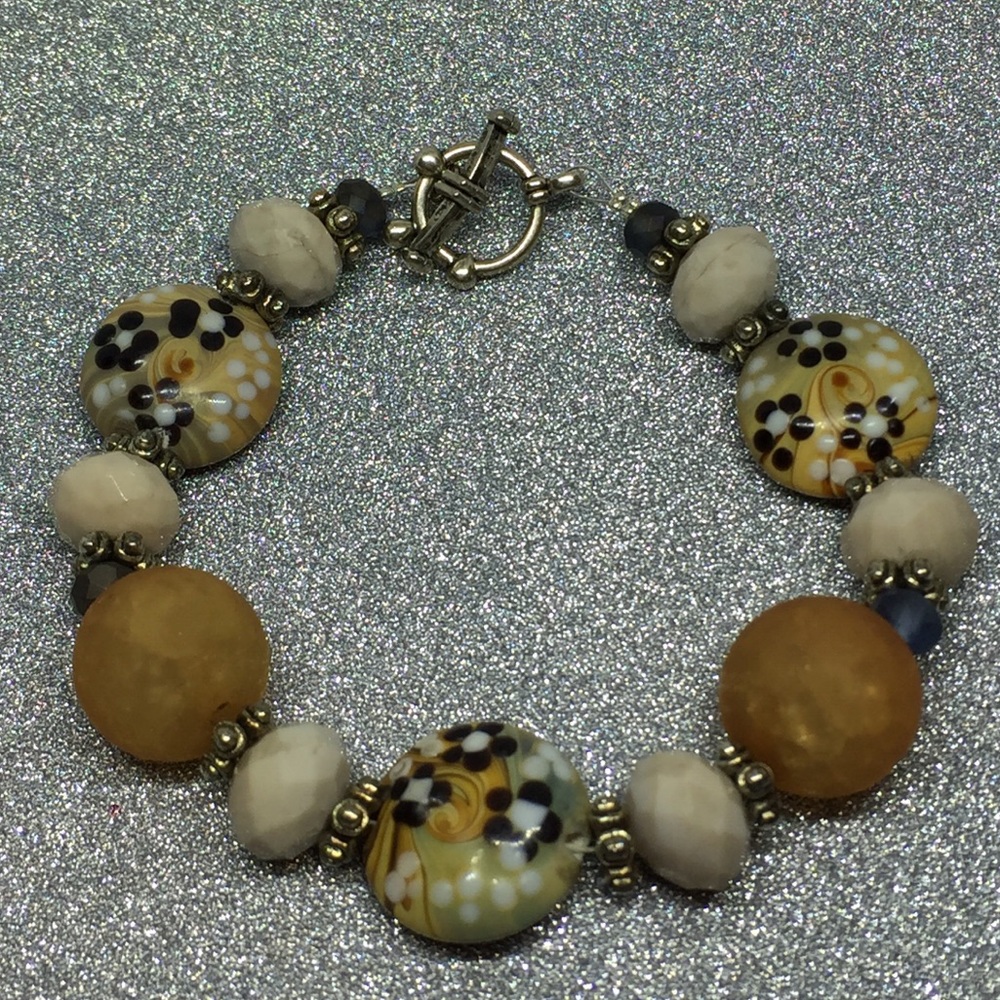 Handmade beaded bracelet